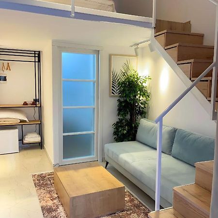 Duplex Lungomare Suites Вльора Екстер'єр фото