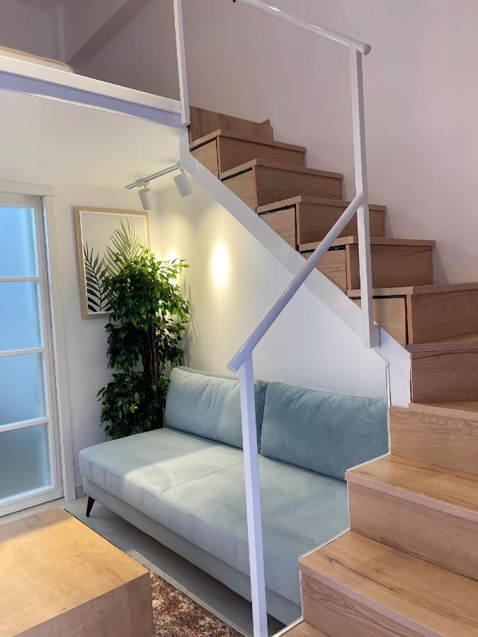 Duplex Lungomare Suites Вльора Екстер'єр фото