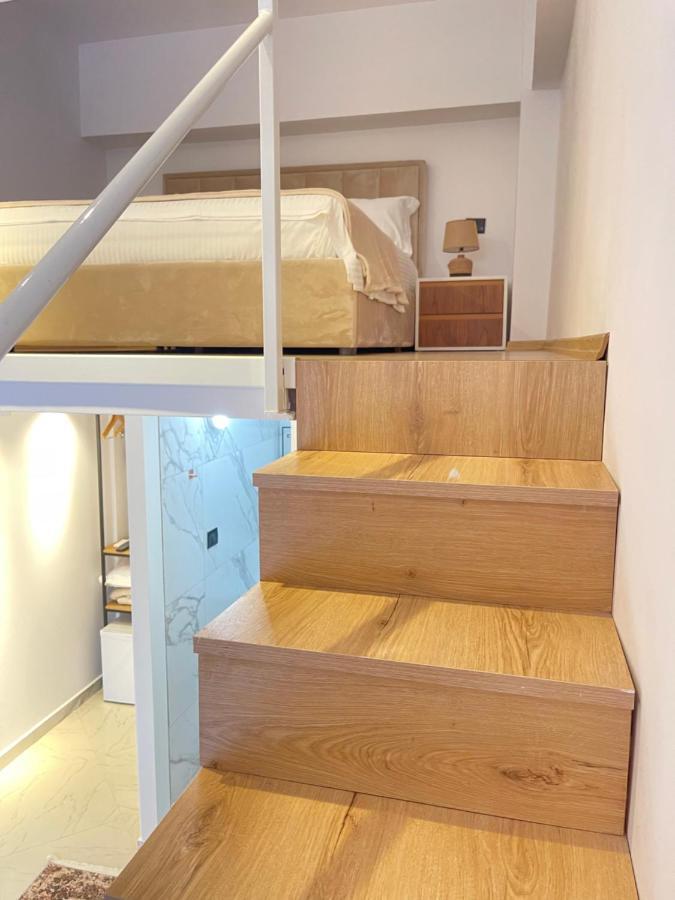 Duplex Lungomare Suites Вльора Екстер'єр фото